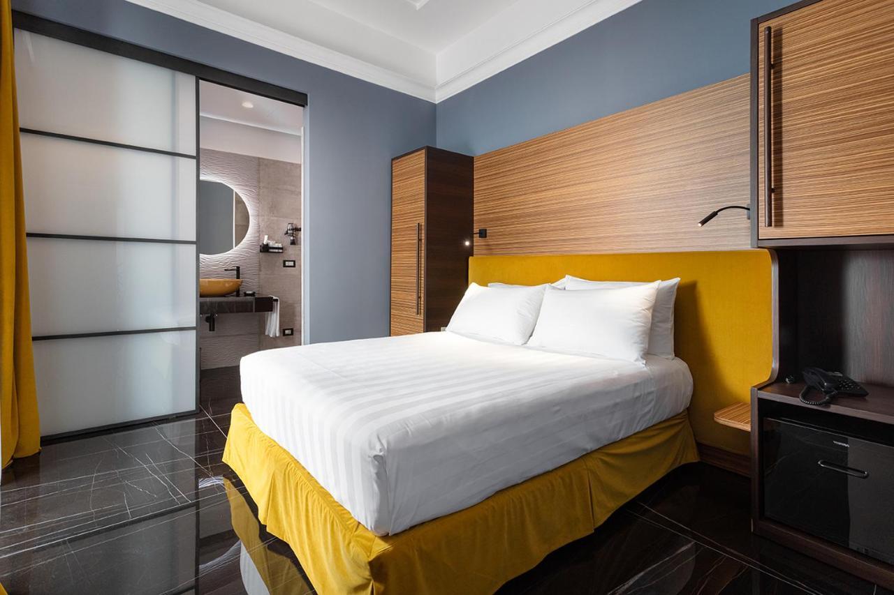 Hotel Poerio 25 Boutique Stay Napels Buitenkant foto