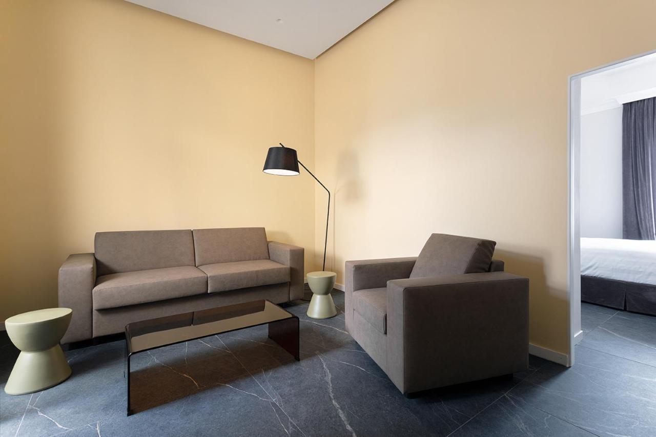 Hotel Poerio 25 Boutique Stay Napels Buitenkant foto
