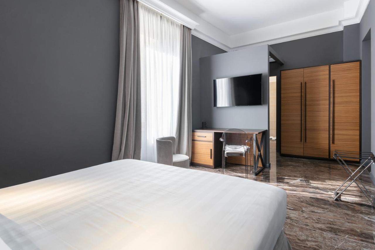 Hotel Poerio 25 Boutique Stay Napels Buitenkant foto